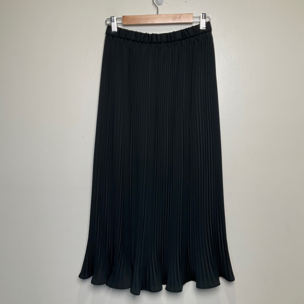 Susan Bristol Vintage Black Pleated Midi Skirt Elastic Waist Made in‎ USA Size M